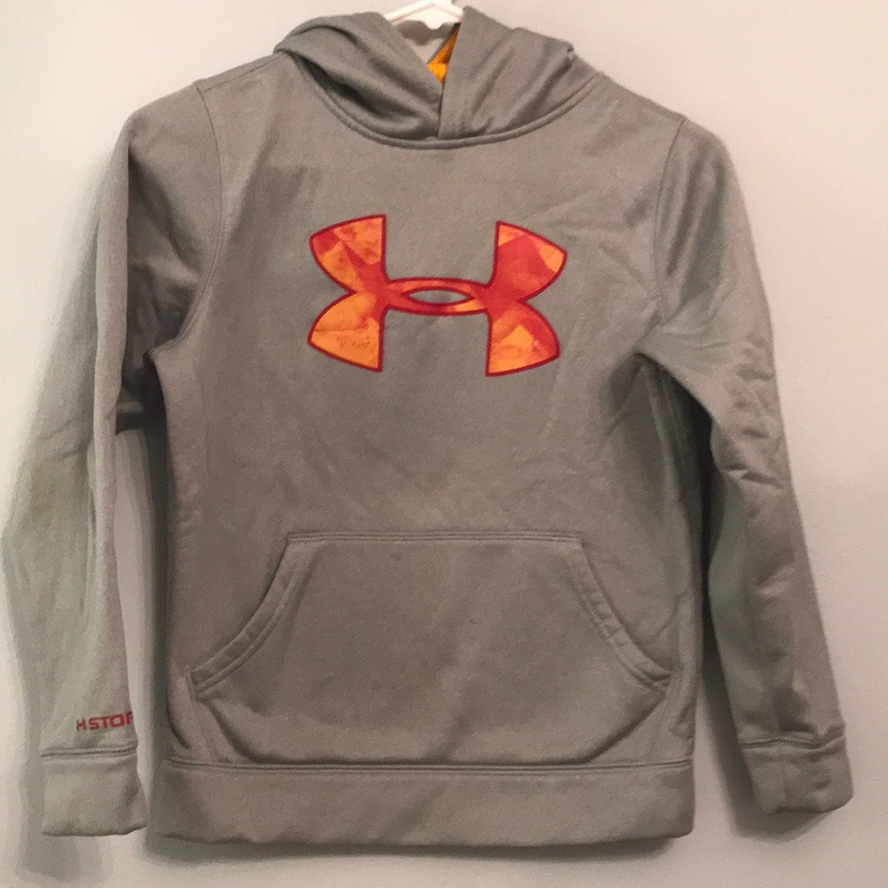 SHIPS TODAY!NWOT! Under Armor Storm hoodie